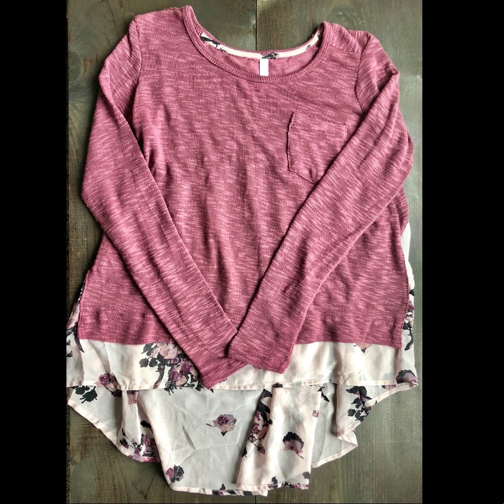 Flowy floral top.
